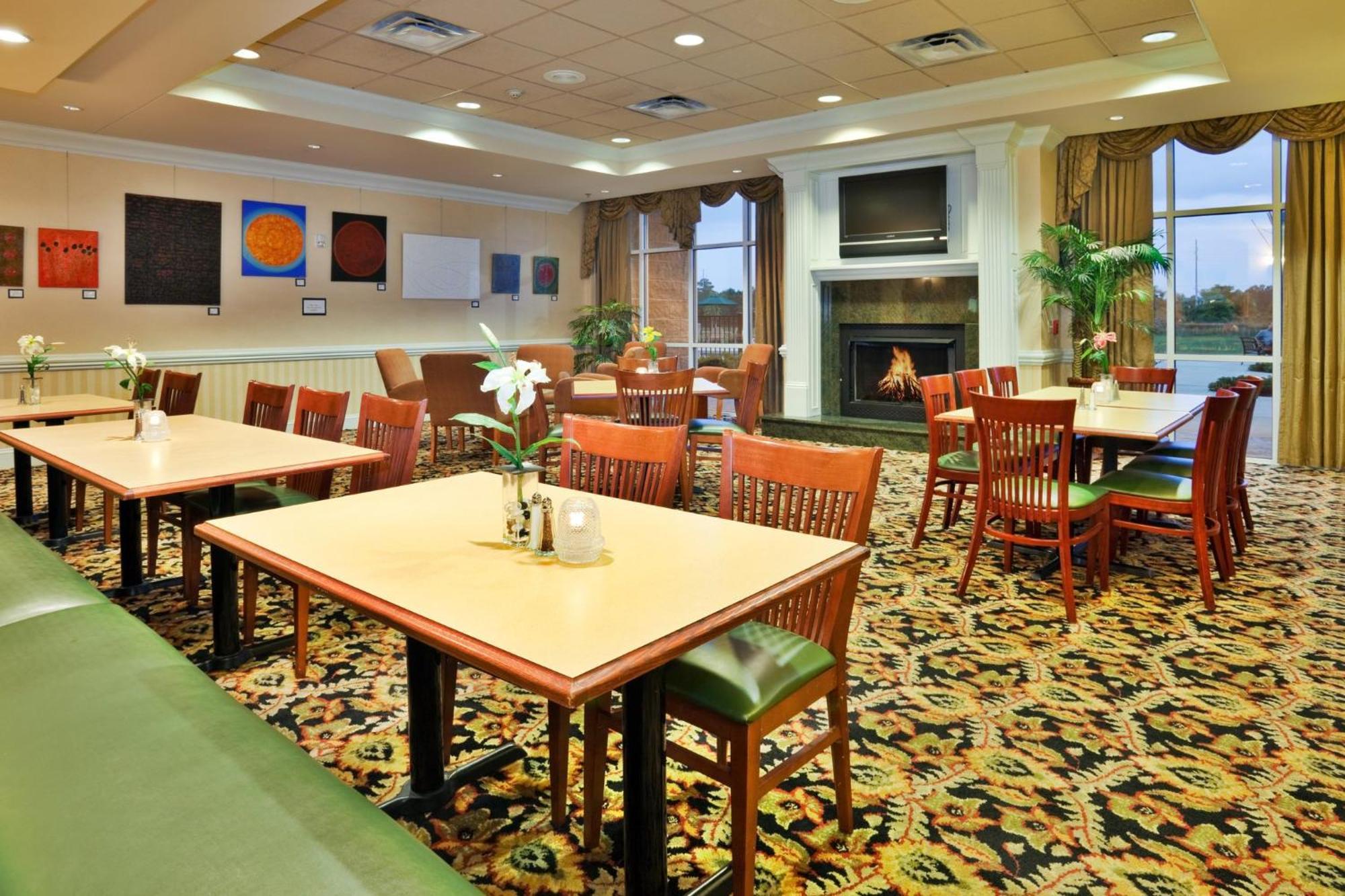 Holiday Inn Valdosta Conference Center By Ihg Esterno foto