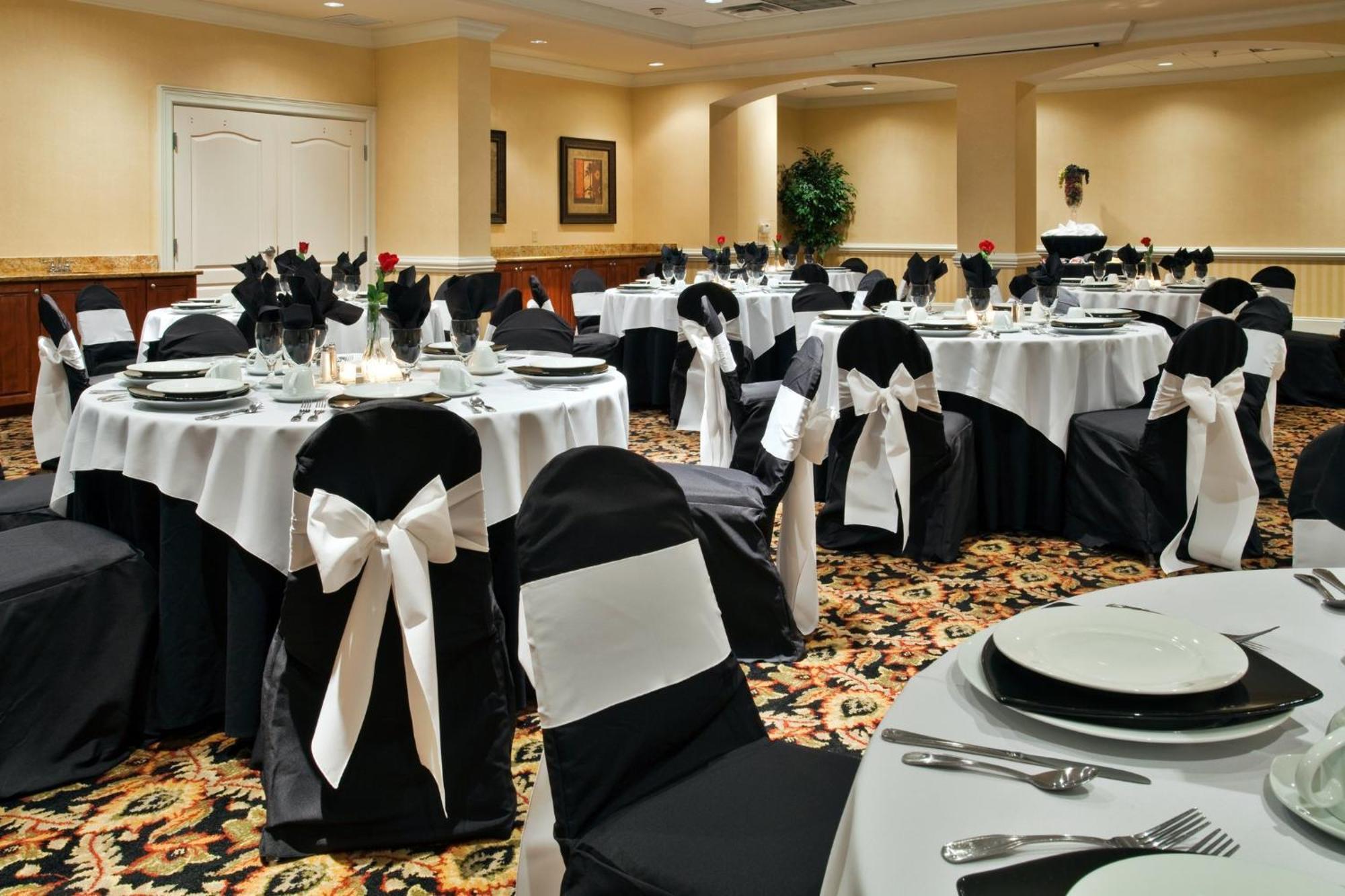 Holiday Inn Valdosta Conference Center By Ihg Esterno foto